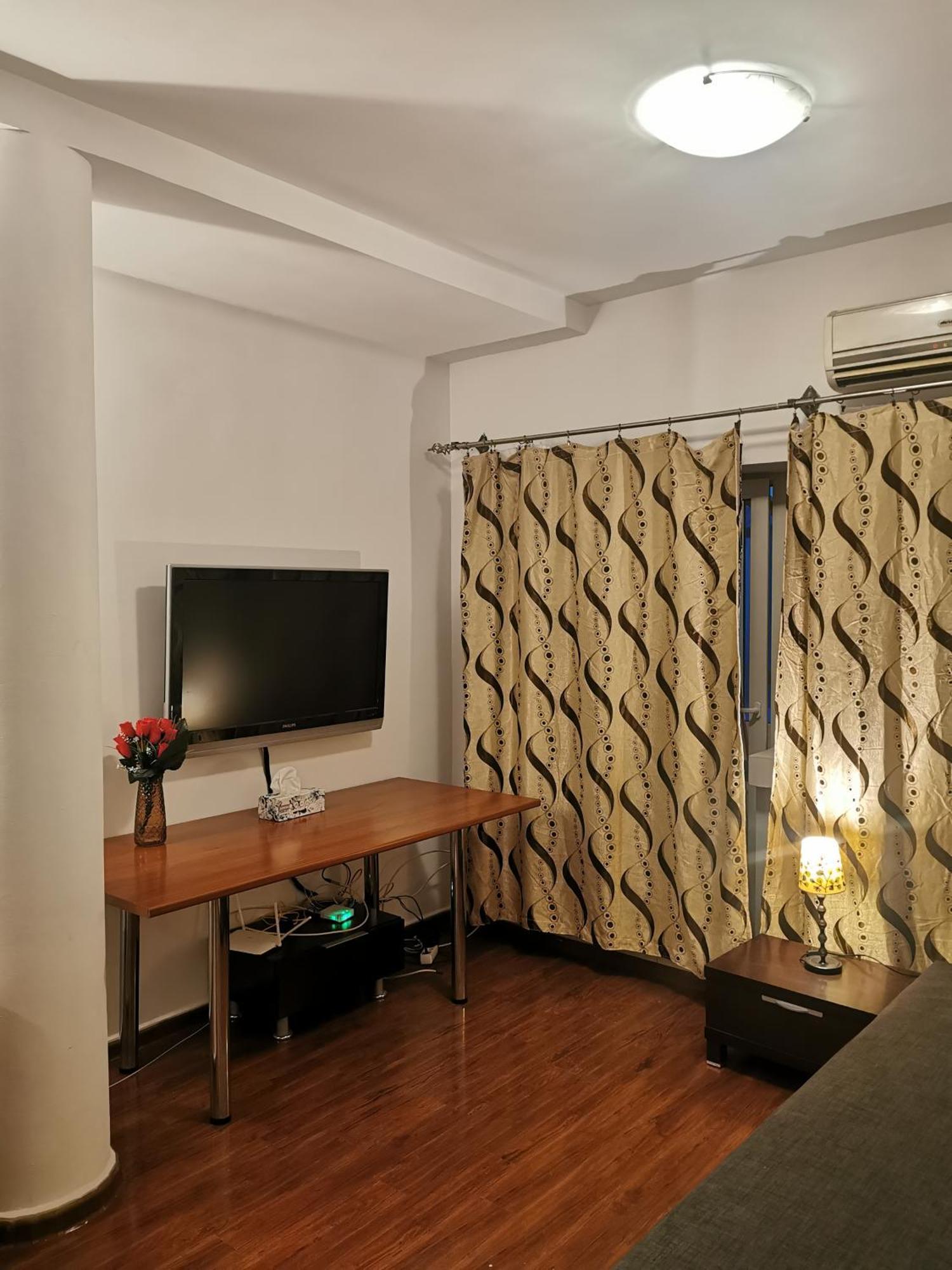 Old Center Apartament Bucureşti Ngoại thất bức ảnh