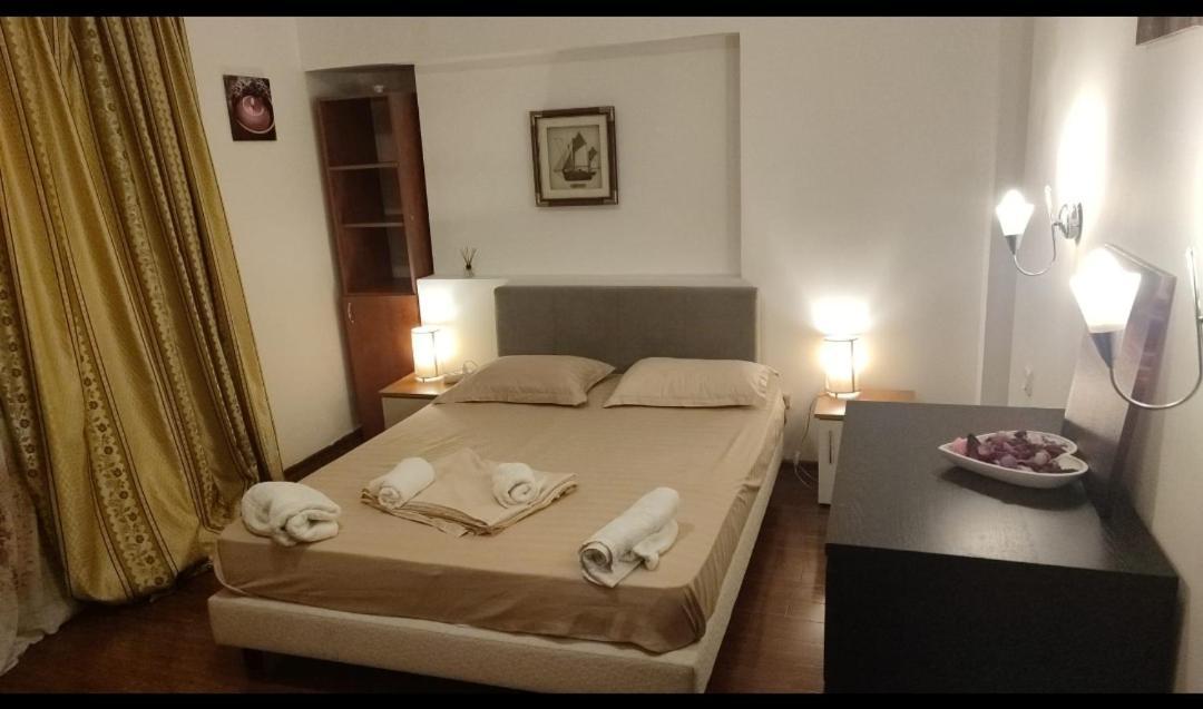 Old Center Apartament Bucureşti Ngoại thất bức ảnh
